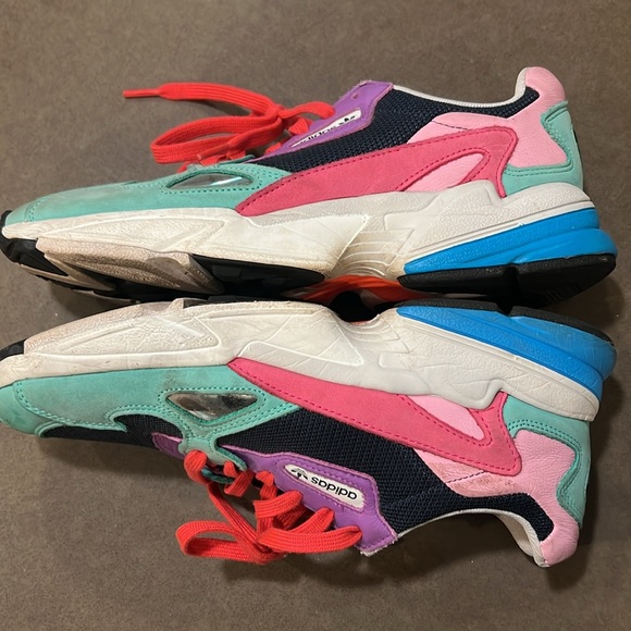 Adidas torsion sneakers - Picture 3 of 9